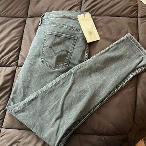 Levi’s high rise skinny jeans
